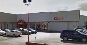 Southport parking attendant loses his job after being caught canoodling with a prostitute in broad daylight - Liverpool Echo Man... 