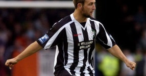 Football agent says he “just didn’t see” who hit PC Neil Doyle while stood in front of policeman - Liverpool Echo Football... 