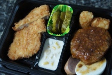 함박돈까스 도시락 새우탕컵면