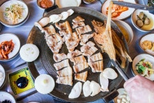 이게 전라도 클라스 목포 아구찜 남원 묵은지 삼겹살