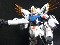 MG 건담 F91 20 트윈 베스바백 캐논 장착형 가조립 사진