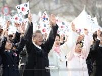 소속사 사진 풀렸다