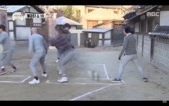 무도만근추