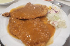 요즘엔 경양식돈까스 맛있게 하는집 찾기 힘들어서 참 슬프다 | 유머 게시판 | 루리웹 요즘엔 경양식돈까스 맛있게 하는집 찾기 힘들어서 참... 