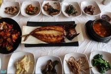 아침 메뉴는 고등어 정식