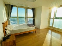 40살 혼자 이 나이에 집이라도 있어야겠다어렵게 첫 집 장만했습니다