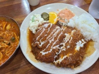 만원 한장으로 배터지는 떡볶이 돈까스맛집