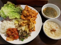 집앞에.. 한식뷔폐집 있는애들 개 부럽다.. | 유머 게시판 집앞에.. 한식뷔폐집 있는애들 개 부럽다.. | 유머 게시판 | 루리웹