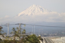 이상하게도 높아 보이는 산 | 유머 게시판 이상하게도 높아 보이는 산 | 유머 게시판 | 루리웹