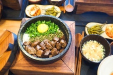 13000 스테이크 돌솥밥
