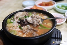 돼지국밥 먹을줄 모르는 애들 특징은 뭐임