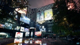 거리 구경하는 재미가 쏠쏠한 게임