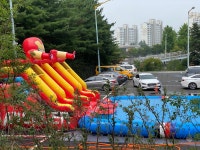 수영장이 된 울동네 어느 주차장