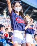 오직 사직에서만 볼 수 있는 그녀 | 정치유머 게시판 오직 사직에서만 볼 수 있는 그녀 | 정치유머 게시판 | 루리웹