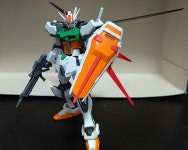 ENTRY GRADE 1144 스트라이크 건담 세븐 일레븐 컬러 해외 리뷰