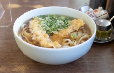 후쿠오카 면식 도장깨기팥칼국수같이 부드러운 면을 가진 우동 쇼야