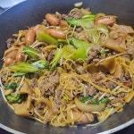 저녁으로 마라샹궈 해먹었습니다