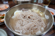 평택 80년 전통 고복수 평양냉면 - 네 맛대로 해라 | 음식 갤러리 평택 80년 전통 고복수 평양냉면 - 네 맛대로 해라 | 음식 갤러리 | 루리웹