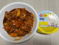 꾸브라꼬 숯불 두마리치킨