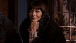 맨프롬어스 이 여자 의미심장해