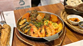 밖에서 밥 먹습니다 - 제주 건입동, 고집돌우럭 제주공항점 | 음식 갤러리 밖에서 밥 먹습니다 - 제주 건입동, 고집돌우럭 제주공항점 | 음식... 