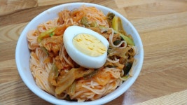 김치비빔국수 | 음식 갤러리 김치비빔국수 | 음식 갤러리 | 루리웹