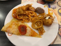 쿠우쿠우 혼밥왔다 | 유머 게시판 쿠우쿠우 혼밥왔다 | 유머 게시판 | 루리웹