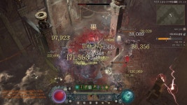 디아4 세팅 바꾸고 저단에서 문양렙업 하는 중