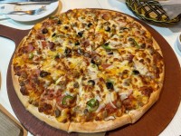 리틀크레이지피자 밋짜슈퍼슈프림치즈브레드새우크림