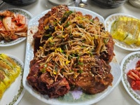 직장에서 3천원으로 해먹는 점심 뼈찜 뼈해장국