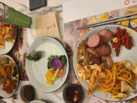 쿠우쿠우 맛있따