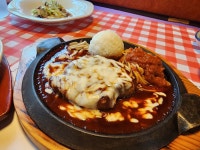 오늘의 점심은 삼겹치즈 스테이크