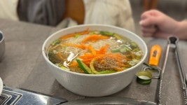밖에서 밥 먹습니다 성남 여수동 유명갈매기
