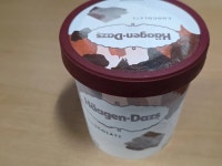 하겐다즈 쿠키앤크림 초콜릿 맛 파인트