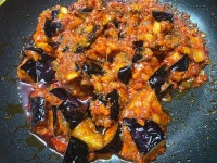 당직서며 해먹는 점심 어향가지덮밥