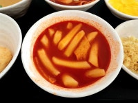 겁나 매운 떡볶이집 현선이네