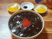 태백관에서 짜장면 먹었습니다