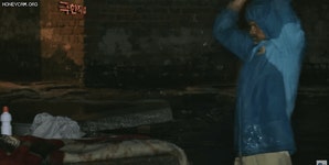 인도 빨래쟁이로 살아가는 불가촉천민들gif