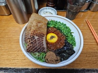 마제소바 첫경험하러 옴