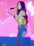 출렁이는 가슴 무브먼트 권은비
