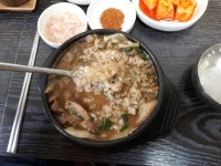 뚝섬역 순대국 전문점 먹거리집