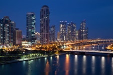 부산 센텀시티정도면 일본 도시 어디에 비빔