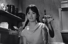 60년 전 한국영화 히로인.jpg | 유머 게시판 | 루리웹 60년 전 한국영화 히로인.jpg | 유머 게시판