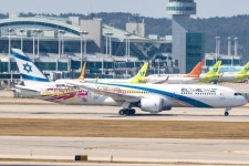 인천공항에 온 엘알이스라엘 항공기jpg