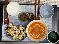 집에서 밥 해먹습니다 - 자작, 김밥 | 음식 갤러리 집에서 밥 해먹습니다 - 자작, 김밥 | 음식 갤러리 | 루리웹