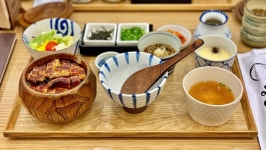 민물장어 덮밥