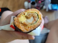 처갓집 양념치킨 김밥