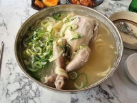 인천 닭한마리 칼국수 9000원