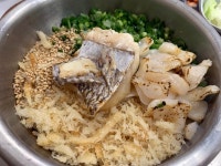 푸드코트에서 솥밥