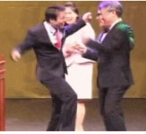 이 사람 누구임 찢이랑 춤추는거